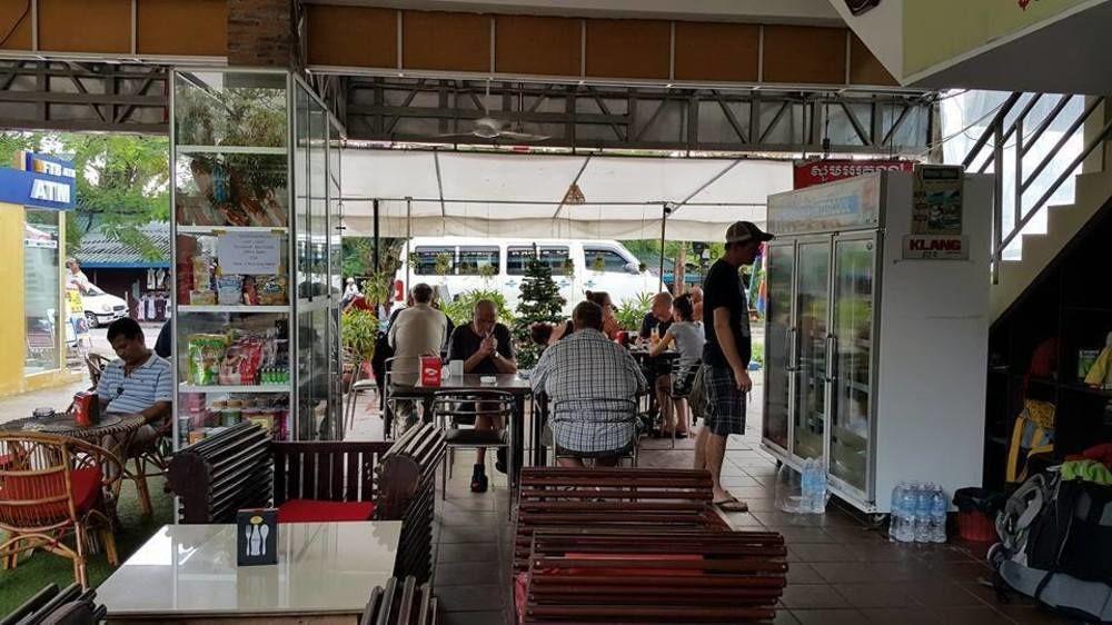 Sakal Guesthouse Restaurant & Bar Σίχανουκβιλ Εξωτερικό φωτογραφία