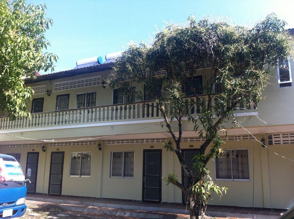 Sakal Guesthouse Restaurant & Bar Σίχανουκβιλ Εξωτερικό φωτογραφία