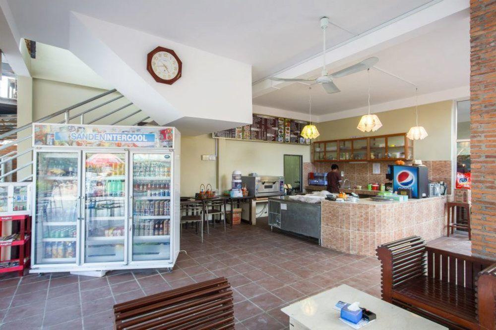 Sakal Guesthouse Restaurant & Bar Σίχανουκβιλ Εξωτερικό φωτογραφία
